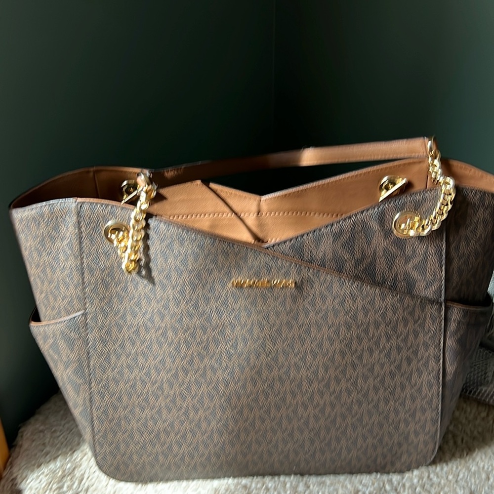 Michael Kors Tote